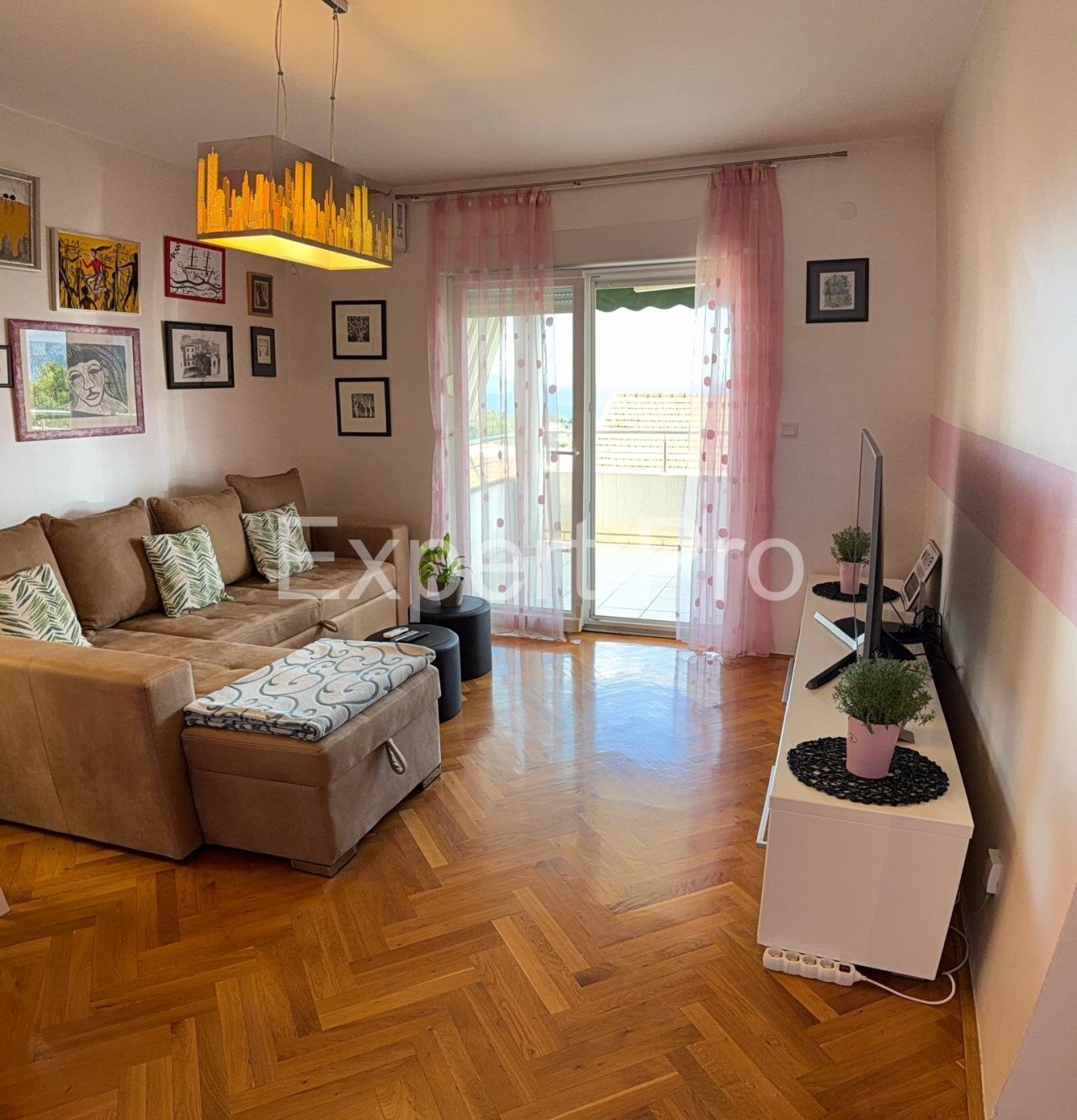 Wohnzimmer in der Wohnung